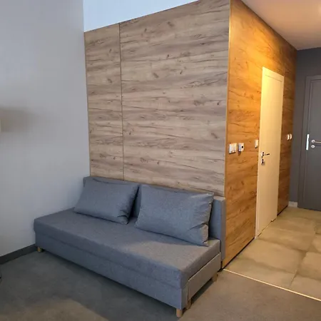 Czarna Gora 110 Апартаменти 3*